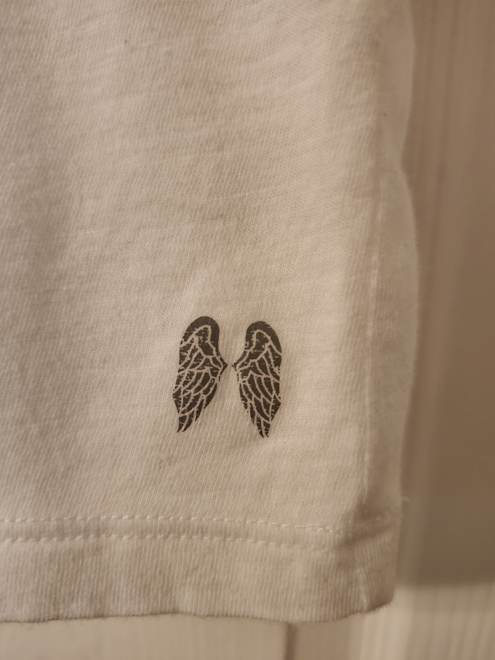 Victoria's Secret Angels White Tee Shirt - Picture 2 of 6